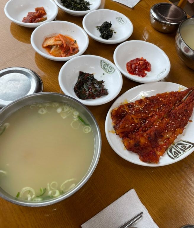 인제 맛집 용바위식당 황태국밥, 황태구이 정식 후기(용대폭포 구경)