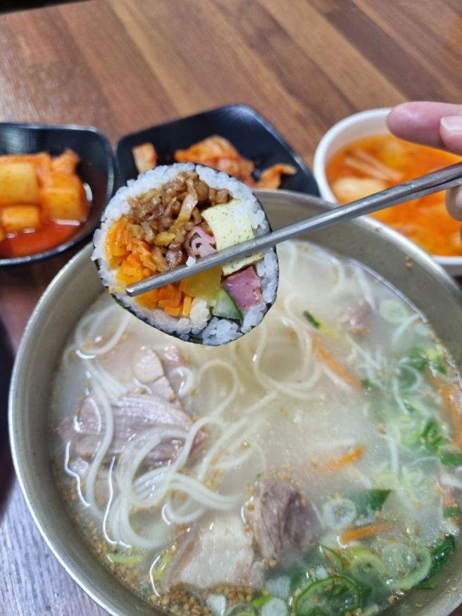 제주 동문시장 맛집 고기국수 아침식사 가능한 금복식당 내돈내산