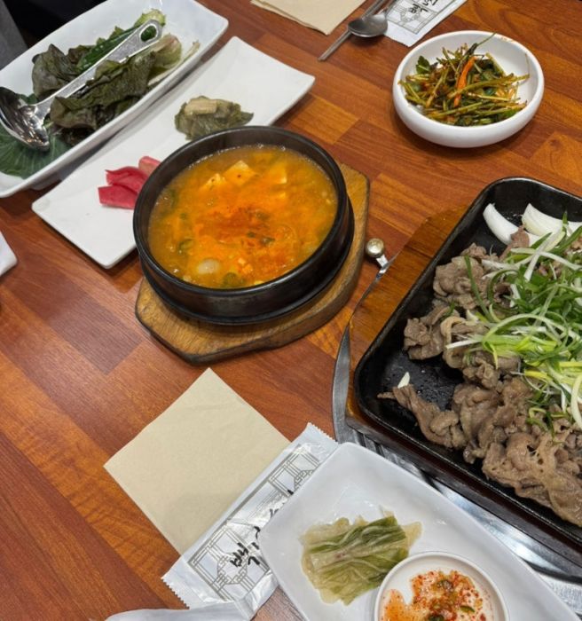 [내돈내산 솔직후기] 부산 사직동 현지인 로컬 맛집 삼대돼지불고기 2호점