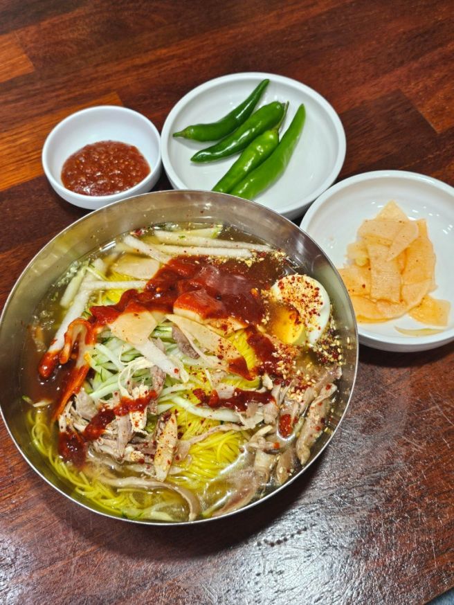포항 현지인 맛집 삼육식당 남구 문덕 닭냉국수 여름 시원한음식
