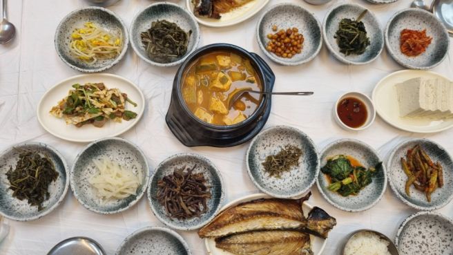 영주 부석사 입구 청국장 백반 맛집 - 종점 식당 나홀로 여행(40)