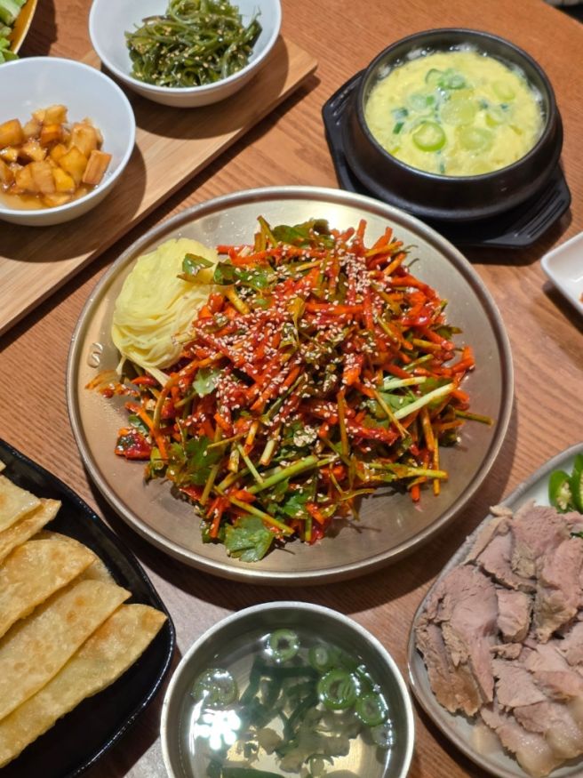 40년 넘는 반고개무침회 대구무침회 반고개무침회맛집 똘똘이식당