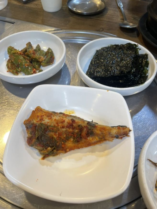 충주 여행 추천 현지인 맛집 구미식당 후기, 술이 들어간다 쭉~쭉쭉쭉!