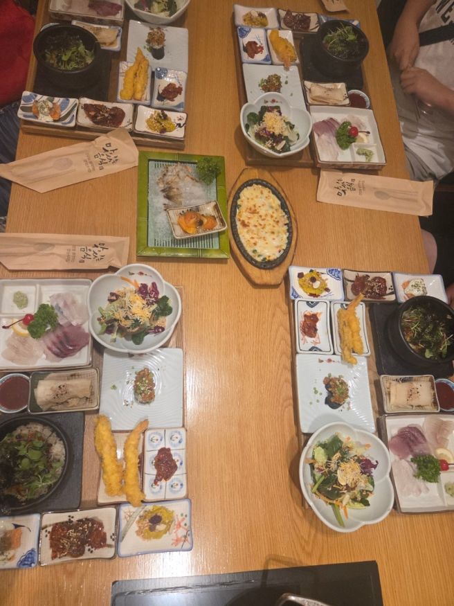 대구 달성군 횟집 선한어부, 점심 정식과 푸짐한 한상차림