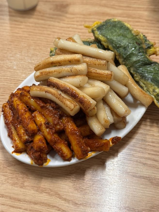 서촌 통인시장 기름떡볶이 엽전도시락 종로 데이트코스 "원조정할머니기름떡볶이"