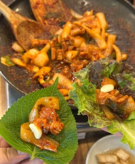 부산 송정역 맛집 추천, 짚불 향 가득한 기장 곰장어 맛집 [기장종가집곰장어]