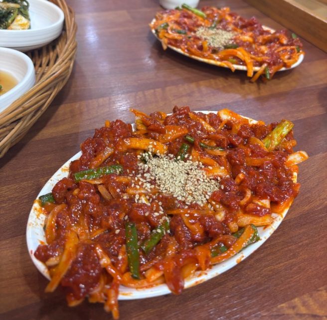 꽃담육류 고기요리 금남로 맛집 돌솥비빔밥 방문 후기