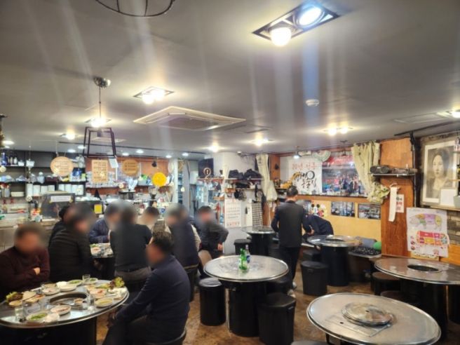 서울역 고기집 생고기통술집 - 로컬느낌 나면서 고기 좋은 맛집!(한국어, English, 中文)