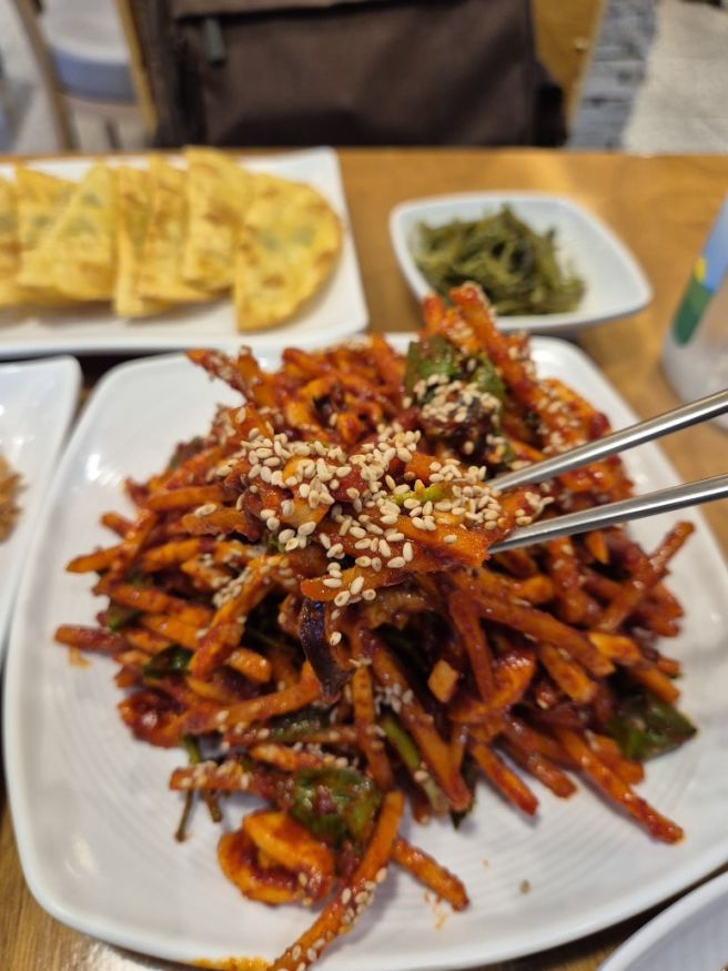 대구 반고개 전현무계획 맛집 호남원조식당 무침회골목 납작만두 웨이팅 주차장