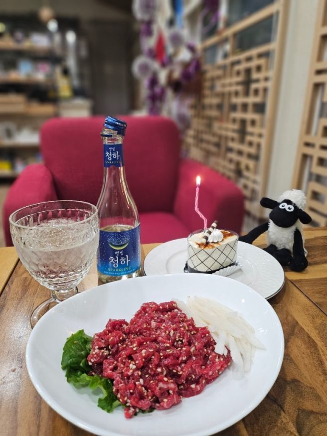 영주 한우 어디서 먹을까? 영주 한우숯불거리 맛집 축산식육식당 육회 포장 후기 내돈내산