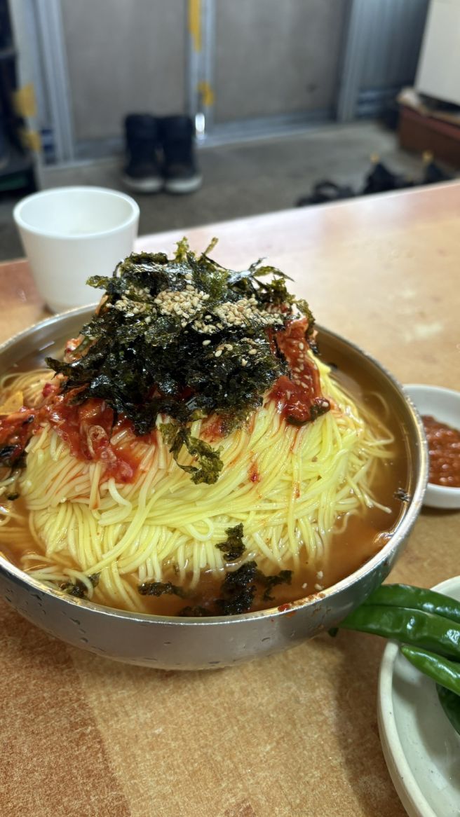 경산 국시집 | 푸짐한 육국수와 잔치국수, 기본찬 두부까지 맛있는 곳