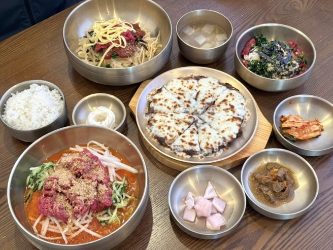 경주한우물회 황리단길 육회비빔밥 함양집 황리단점