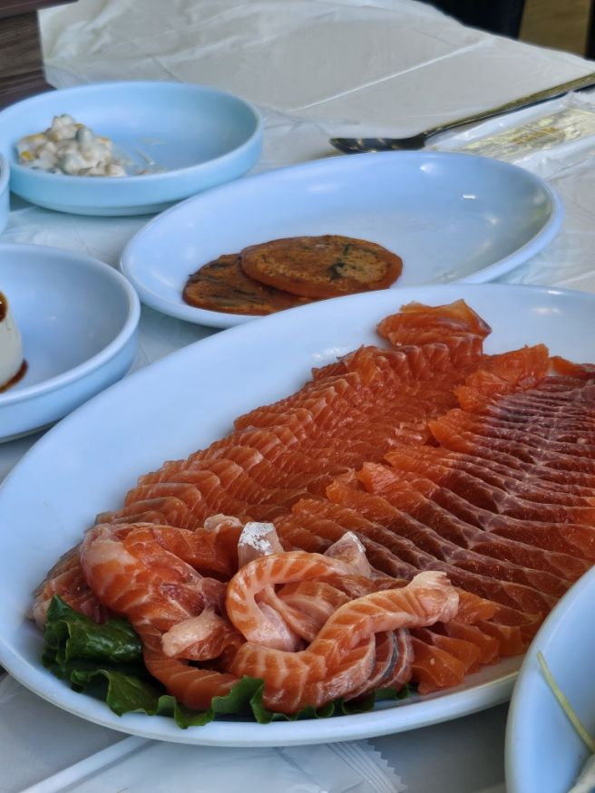 <내돈내산 맛집> 경치 좋은 식당에서 송어를 맛볼 수 있는 금산 마달피 가든