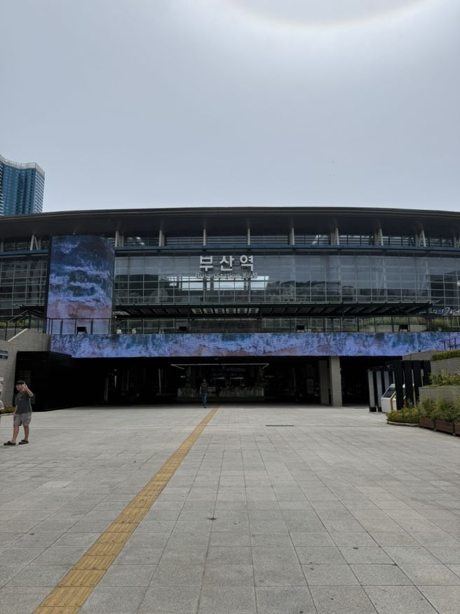 부부카페, 흰여울문화마을, 영도카페 흰여울비치 추천! 대성밀냉면 밀면, 깡통시장 이가네 떡볶이 본점