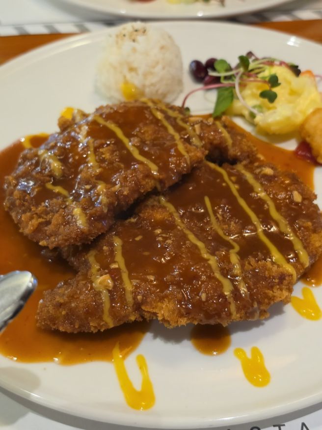 [대구 동성로 맛집] 40년 전통의 반월당 경양식 돈까스 '풀하우스'