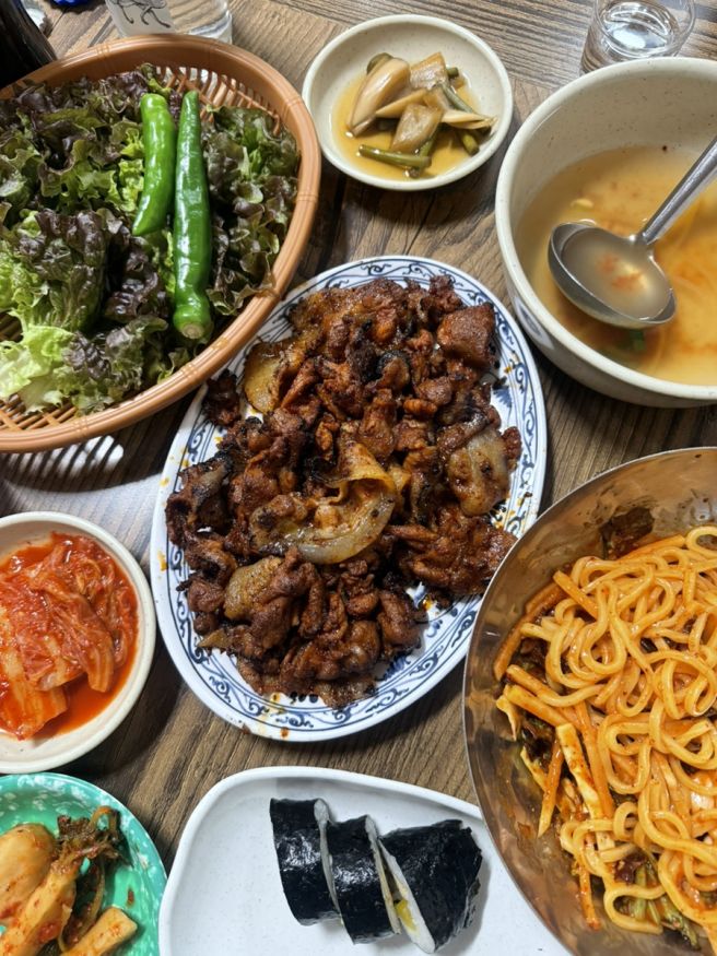 안동 현지인들만 가는 노포맛집 연탄불고기 '남실네'