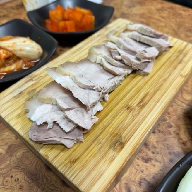동진식당 | 제주 공항근처 동문시장 고기국수 맛집 추천 솔직후기