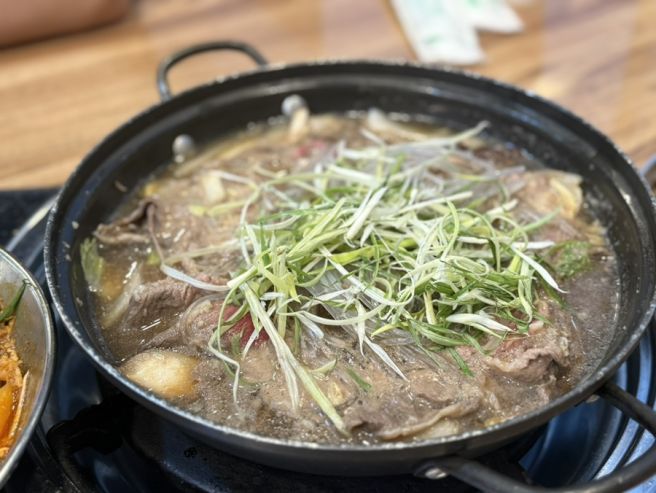 울산 중구 성남동 이모집 식당 아이와 함께 불고기 전골, 두루치기