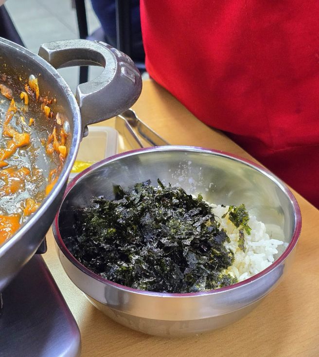 신당동떡볶이타운 원조 맛집 마복림할머니집 변하지 않는 즉석 떡볶이