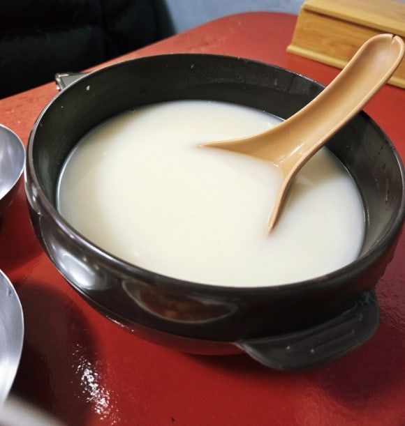🍶 대구 서구 비산동 노포 맛집 최영경할매빈대떡에서 동동주 한잔