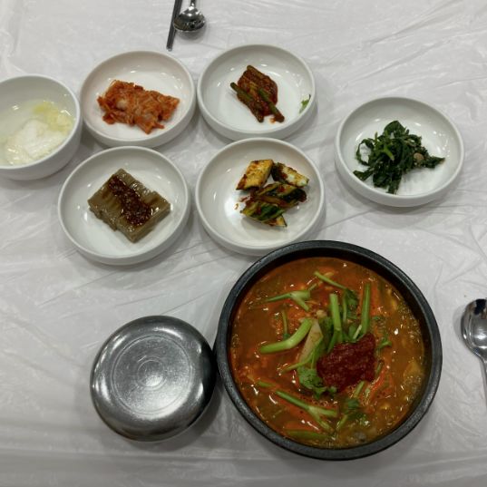 허영만 백반기행 고수와 부산 맛집, 1만5천원에 회정식 한 상? 궁중해물탕 조씨집 대연본점