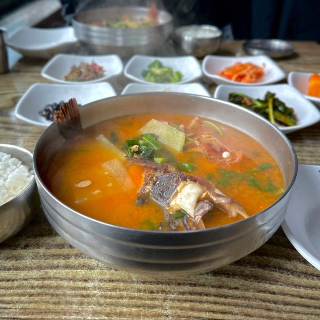 서귀포 대정 우럭매운탕 맛집 제2덕승식당! 본점 맛 그대로, 속 시원한 한 그릇!