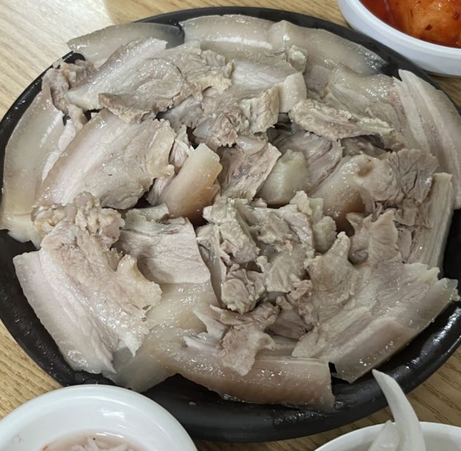[대구/중구] 고기 양에 압도당하다! 중앙상가 노포 '마산식당' 고기밥 세트 내돈내산 후기