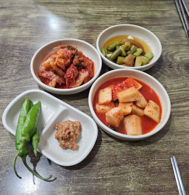 [제주/왕고모네국수] 실패없는 고기국수를 먹고 싶다면 가야할 집